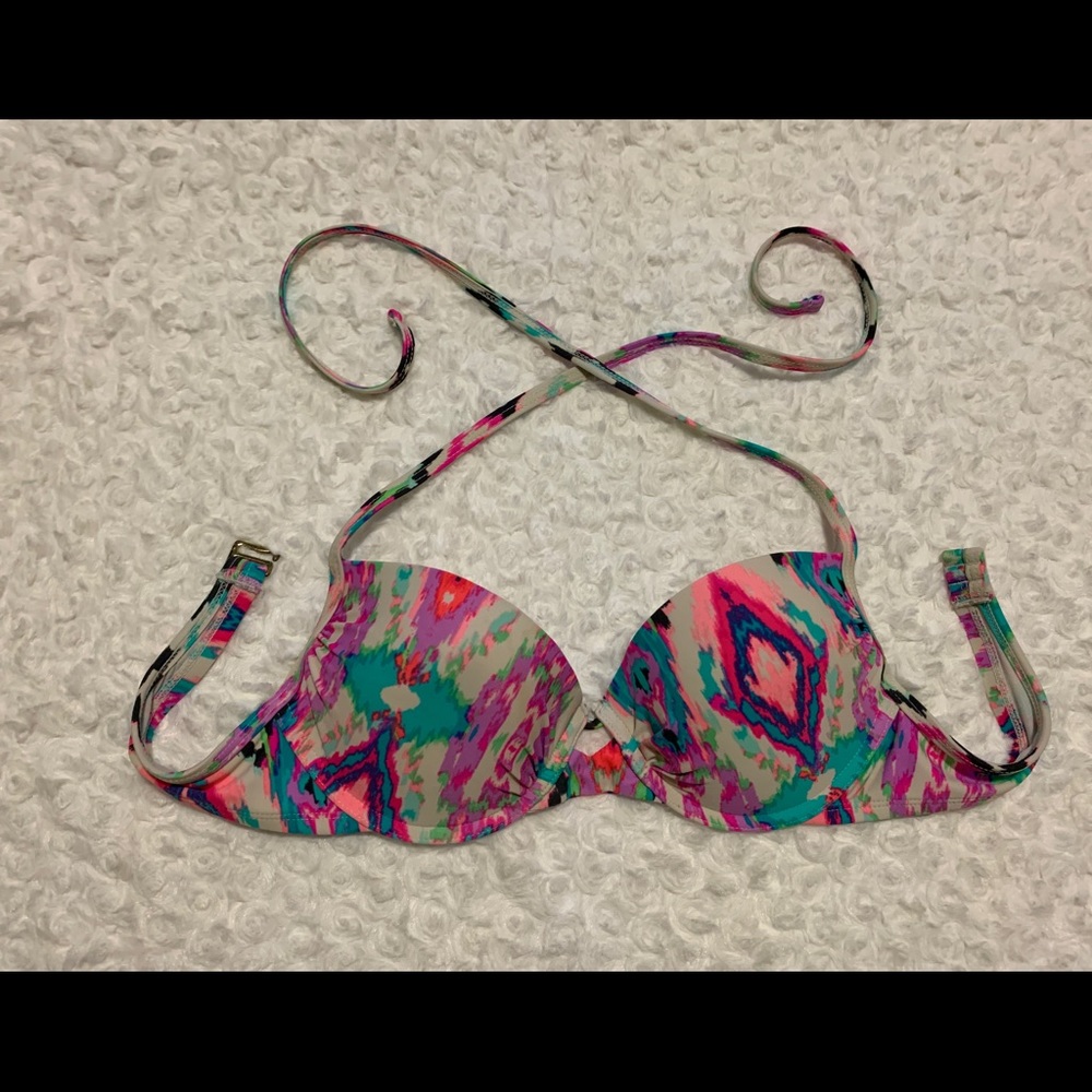 Xhilaration bra